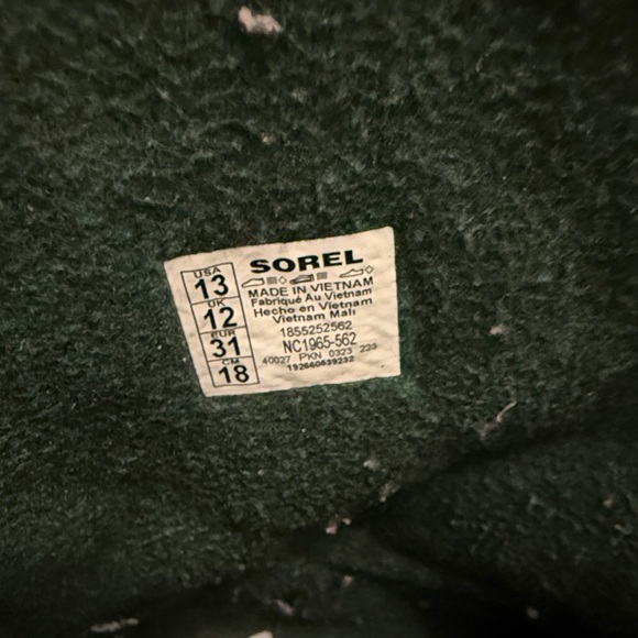 Sorel Kids' Plum and Black Snow Boots - Picture 4 of 7